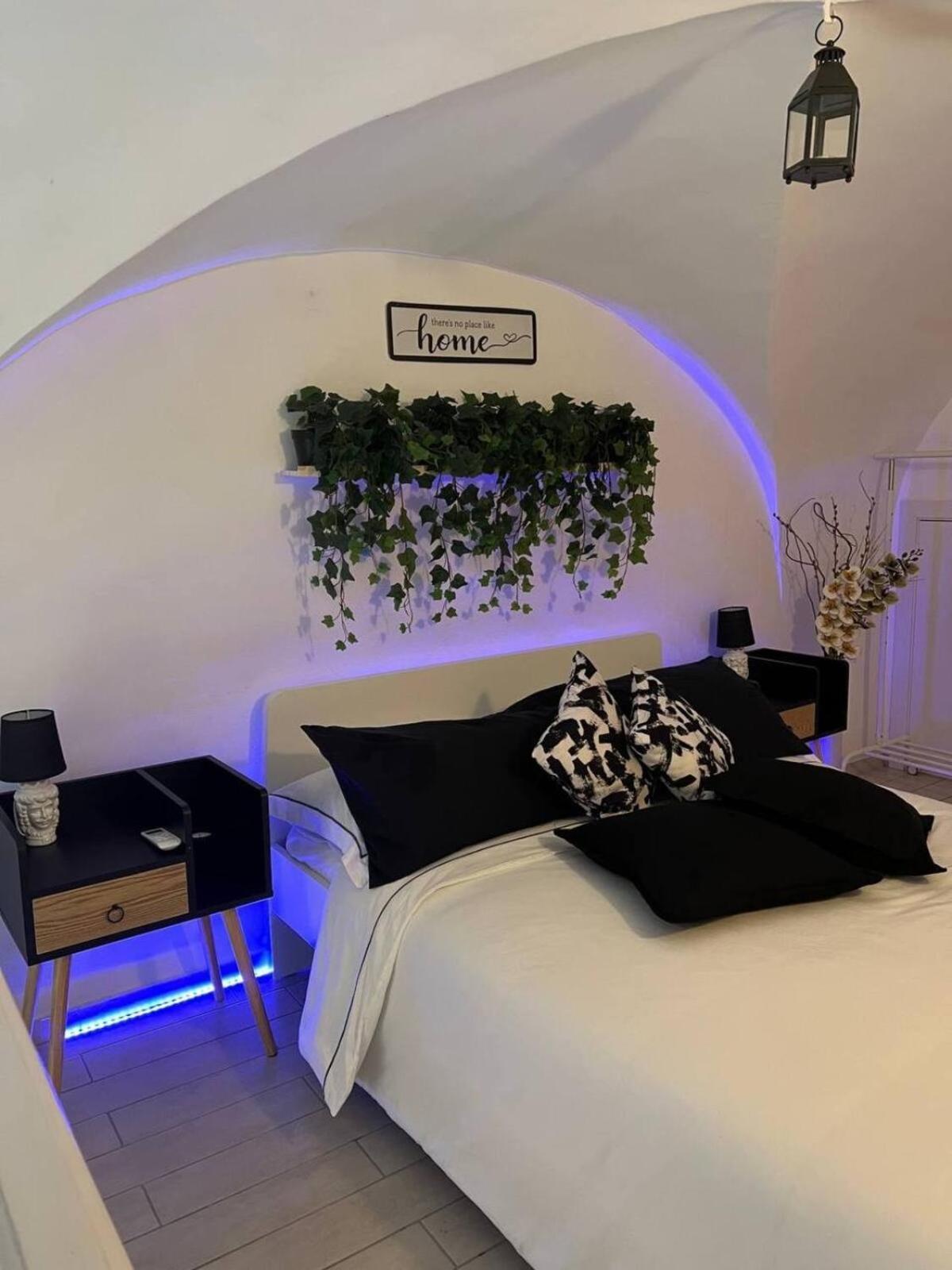 Borgo Santa Caterina - Fiera "Ventotto Holiday Home" CTA Eksteriør bilde